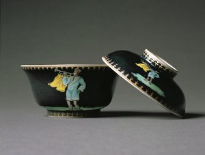 Sucrier et couvercle, période Qianlong (1736-95) vers 1740 - Chinese School
