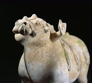 Taureau, période des Royaumes combattants (détail) - Chinese School