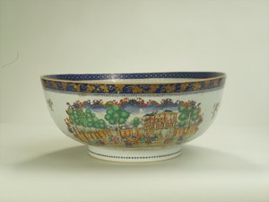 Bol à punch Famille rose avec panneau foliaire ovale représentant le Grand Walk, Vauxhall Gardens dans les années 1750, période Qianlong (1736-95) c.1790 (céramique) - Chinese School