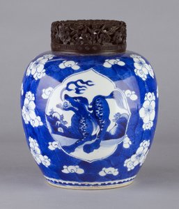 Pot (avec couvercle et motif de dragon), 1662-1722 (céramique)