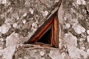 Ouverture géométrique dans la roche - Christina Sillen