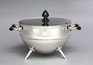 Soupière, manufacture Hukin & Heath, c.1880 - Christopher Dresser