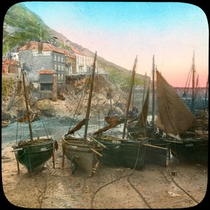 Flotte de pêche à marée basse, Polperro, Cornouailles, fin 19ème ou début 20ème siècle