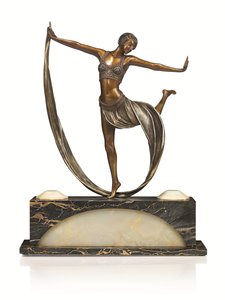 Figure Art Déco avec base illuminée, 