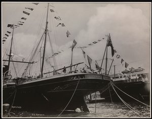 S.S. "Umbria" à quai, vers 1897