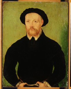 Homme avec une barbe rouge