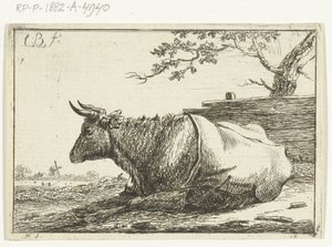 Paysage avec une vache couchée avec une couverture sur le dos