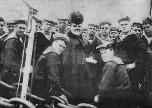 La Mère de la Marine voyant les garçons partir pour la Chine, 1900 - Cribb