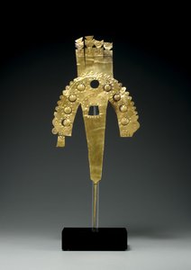 Un ornement de plume en or Huari, Côte Sud, vers 700-1000