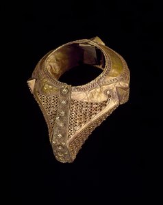 Bracelet de mariée (gelang gadang podang), fin 19e-début 20e siècle (or martelé avec filigrane et granulation)