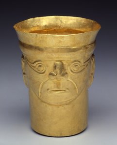 Coupe à double face, 900-1100 - Culture Sicán