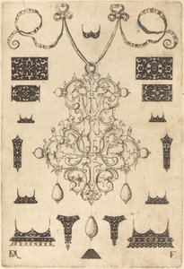Grand pendentif avec trois gouttes en dessous, entouré de quinze clous différents - Daniel Mignot
