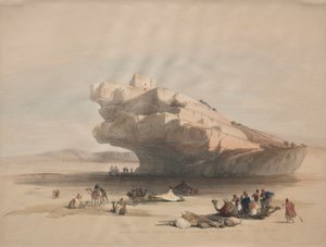 Approche de Petra, une ancienne tour de guet commandant la vallée d