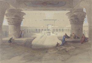Vue sous le portique du temple d