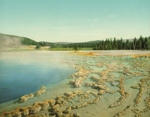 Piscine de Saphir, Parc National de Yellowstone, c.1902