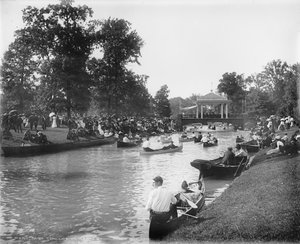 Concert de bande sur le Grand Canal, Belle Isle Park, 1903-20