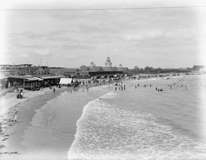 Plage et jetée de Narragansett, Rhode Island, vers 1899 - Detroit Publishing Co.