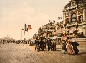 Promenade et grand Salon, Trouville-sur-Mer, France, c.1905 - Detroit Publishing Co.