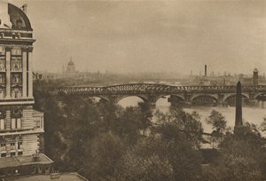 Adelphi Terrace surplombe la rivière vers l