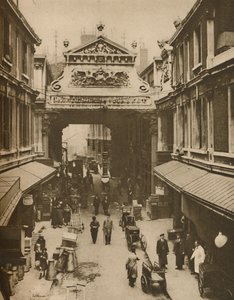 Entrée de Gracechurch Street au marché de Leadenhall - Maison de compensation de la ville pour la volaille, vers 1935