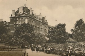 Section de la rue Villiers du jardin Victoria et vue de l