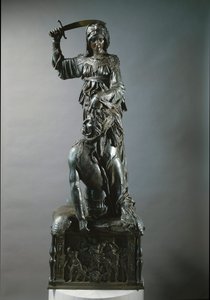 Judith et Holopherne. Sculpture en bronze - Donatello