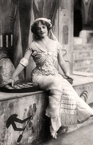 Madge Vincent, chanteuse et actrice, années 1900