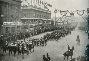 Le contingent naval traversant le pont de Londres vers Southwark, Londres - E. and S. Woodbury