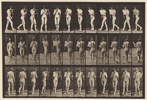 Planche 46. Marche, agitant un éventail et se retournant - Eadweard Muybridge