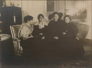 Paule Gobillard, Jeannie Gobillard, Julie Manet, et Geneviève Mallarmé, 1895 - Edgar Degas