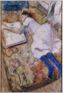 Jeune fille allongée regardant un album, c.1889 - Edgar Degas