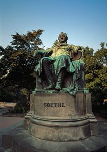 Monument en hommage au poète allemand Johann Wolfgang von Goethe (1749-1832) réalisé par Edmund von Hellmer (1850-1935) - Edmund Ritter von Hellmer