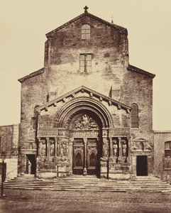 Arles. Saint-Trophime