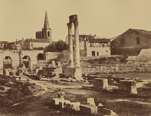 Théâtre romain à Arles