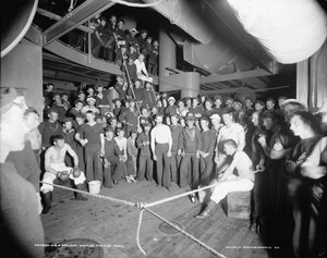 U.S.S. Oregon, en attente du gong, 1896-1901