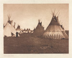 Portfolio VI, Planche 186: Loges peintes--Piegan - Edward S. Curtis