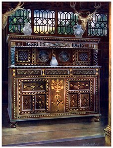 Buffet de cour en chêne sculpté et incrusté, 1910 - Edwin Foley