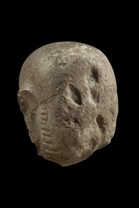 Tête de statue du dieu Min (calcaire) - Egyptian