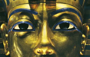 Égypte, Thèbes, Louxor, Vallée des Rois, Tombe de Toutankhamon, Trésors de Toutankhamon, Masque d