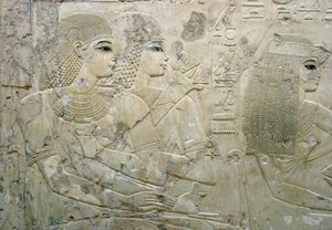 Bas-relief représentant les invités d