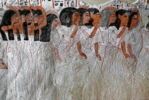 Antiquité égyptienne : procession de pleureuses