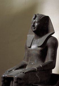 Antiquité égyptienne : sculpture en basanite représentant le pharaon Thoutmosis III. 18ème dynastie - Egyptian 18th Dynasty