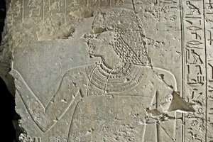 Antiquité égyptienne : représentation du vizir Ramose. Bas-relief de sa tombe (18ème dynastie). Louxor, Thèbes, Tombe des Nobles, Égypte