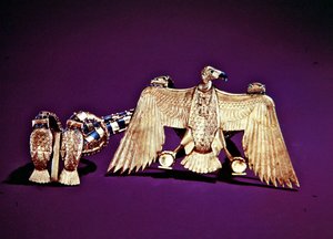 Collier avec pendentif en forme de vautour, de la tombe de Toutankhamon, Nouvel Empire