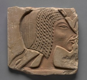 Talatat : Portrait de Néfertiti, c.1353-1347 av. J.-C.