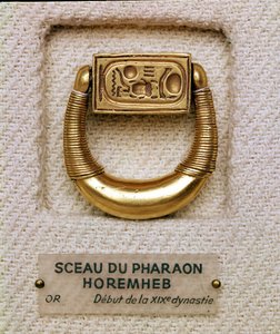 Bague avec le sceau du général Horemheb (vers 1323-1295 av. J.-C.) Nouvel Empire