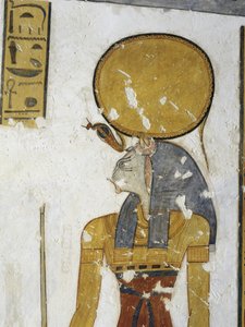 Égypte, Thèbes, Louxor, Vallée des Rois, Tombeau du Prince Mentuherkhepeshef, peinture murale de la déesse à tête de chat Bastet, 20e dynastie