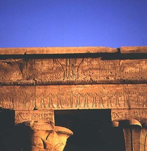 Architrave, du Temple d