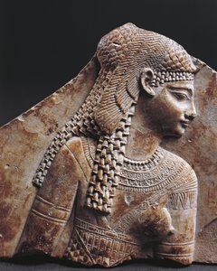 Fragment de bas-relief représentant Cléopâtre