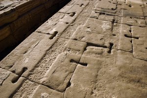Antiquité égyptienne : détail du toit, temple d